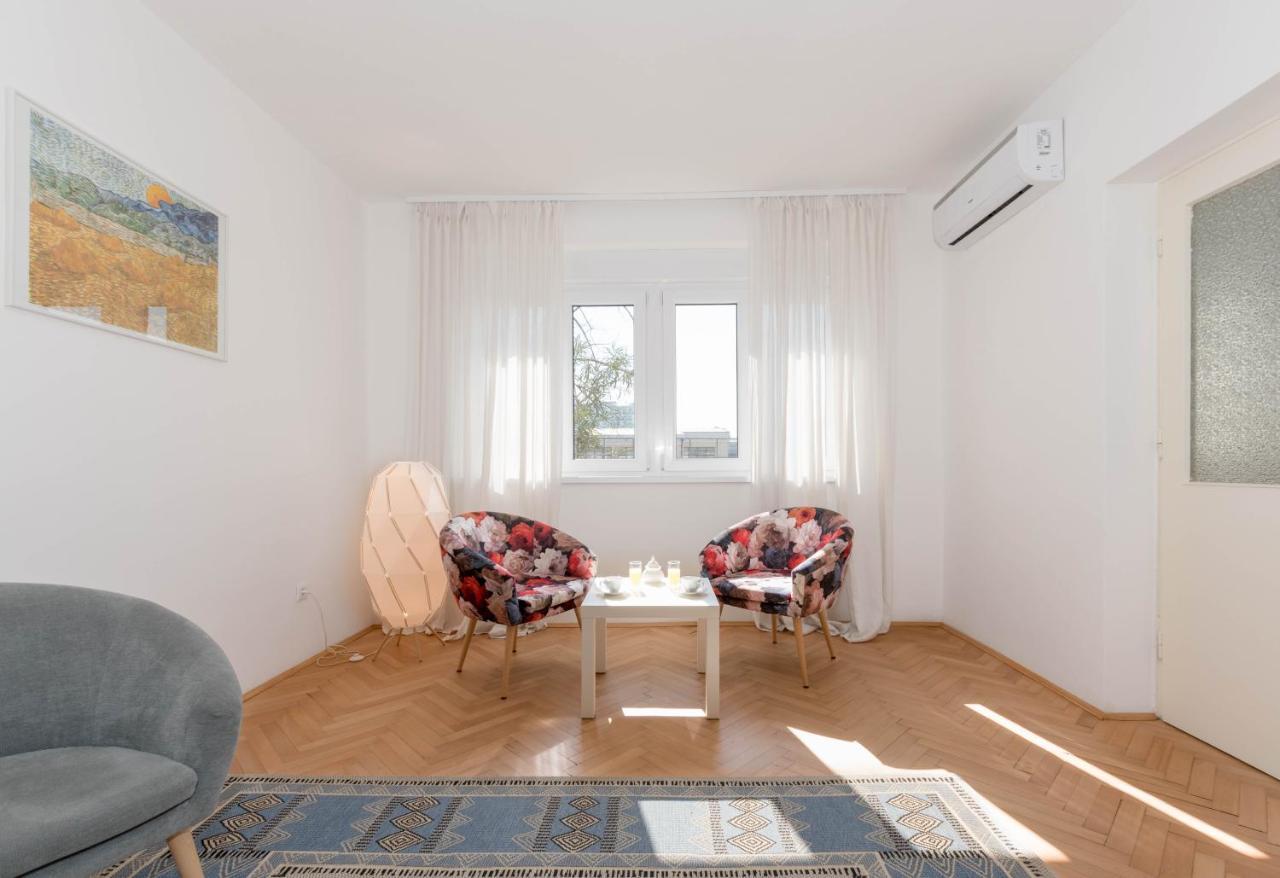 Apartment Tana Пула Екстериор снимка